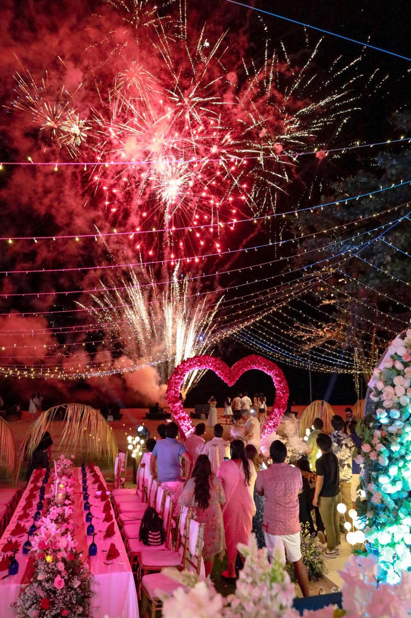 โรงแรมติจิลี เบนัว นูซาดูอา ภายนอก รูปภาพ
